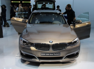 BMW продемонстрировала в Женеве машину 3 серии в кузове хэтчбек