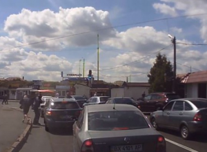 ВИДЕО, как из автомобиля в Киеве украли 365 тысяч