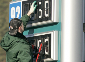 Сколько сегодня стоит бензин в Крыму