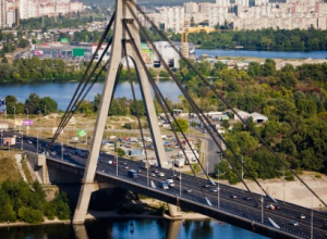 Московский мост и проспект вскоре сменят название