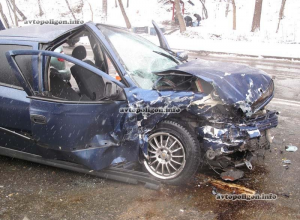 ДТП в Киеве: на Кайсарова Opel протаранил Daewoo - погиб водитель