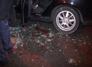 В Киеве расстреляли такси, один человек погиб