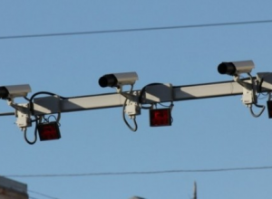 Дороги Киева оборудуют камерами, которые смогут видеть лицо водителя