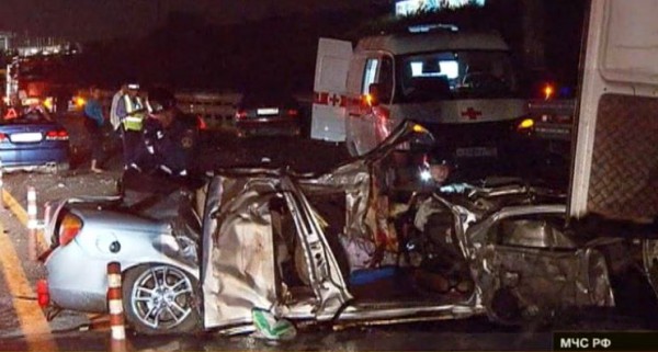 Всего в автокатастрофе под Москвой разбились 7 машин