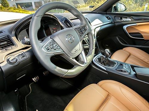 Opel_Insignia_13.jpg