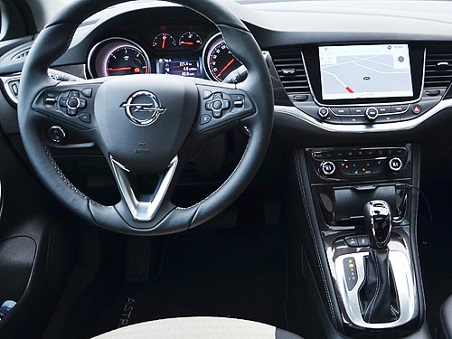 Тест-драйв Opel Astra K. Технология квантового скачка
