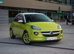 Opel Adam - маленький хетчбэк с большим именем