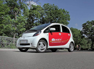 Автомобиль года в Украине 2013: Mitsubishi i-MiEV стал лучшим экоавтомобилем