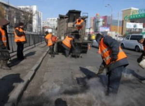 Попов хочет неубиваемые дороги в Киеве