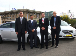 Opel Insignia теперь - официальный автомобиль израильского парламента