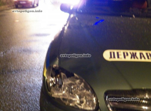 В Киеве автомобиль ГАИ сбил пешехода на зебре