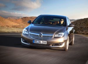 Новое семейство Opel Insignia получило новые моторы и тачпад