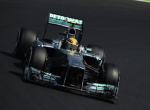 Льюис Хэмилтон выиграл квалификацию Формулы-1 в Венгрии
