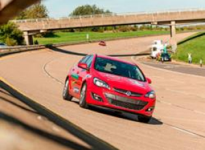 Opel Astra установил рекорд средней скорости