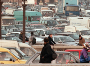 В Париже ограничили использование автомобилей из-за плохой экологии