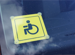 Рада разрешила инвалидам получать в собственность льготные автомобили
