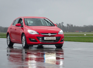 «Бюджетный автомобиль» из Top Gear выставили на аукцион