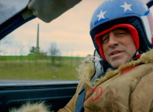 Мэтт Леблан останется ведущим Top Gear еще на два года