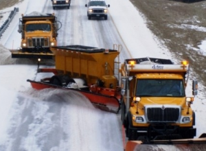 Зима близко: Дорожники готовы убирать снег хоть сегодня