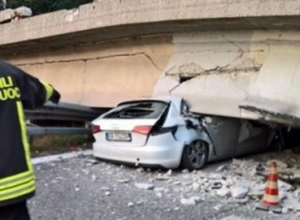В Италии обвалилась эстакада, десятки пострадавших (Видео аварии)