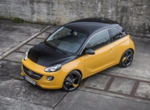 Представлен особый хэтчбек Opel Adam Black Jack