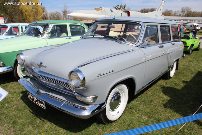 Old Car Fest 2015 в Киеве бьет рекорды