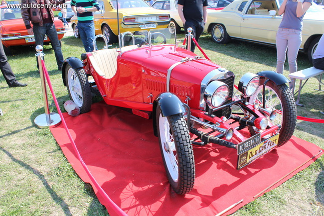 Old Car Fest 2015 в Киеве бьет рекорды