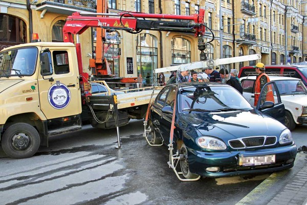 Хозяин машины рискует не увидеть свою машину после эвакуации